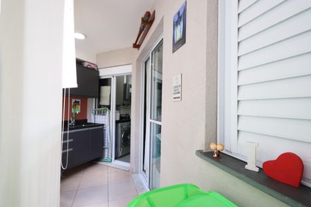 Apartamento à venda com 65m², 2 quartos e 1 vagaVaranda