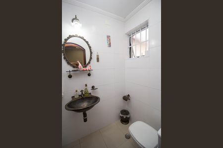 Casa à venda com 250m², 3 quartos e 5 vagasLavabo