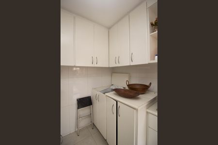 Casa à venda com 250m², 3 quartos e 5 vagasÁrea de Serviço