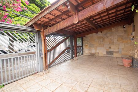 Casa à venda com 250m², 3 quartos e 5 vagasGaragem