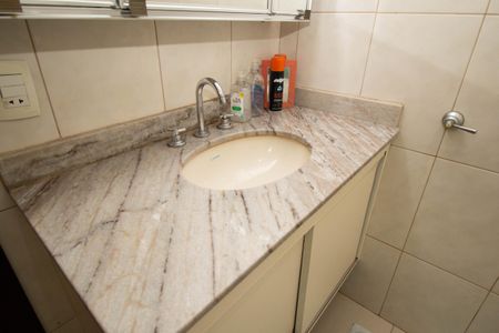 Casa à venda com 250m², 3 quartos e 5 vagasBanheiro Social