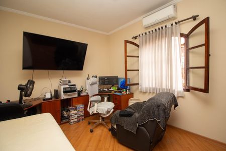 Casa à venda com 250m², 3 quartos e 5 vagasQuarto 2