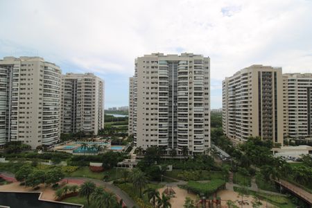 Apartamento à venda com 77m², 2 quartos e 1 vagaSuíte 2 - Vista