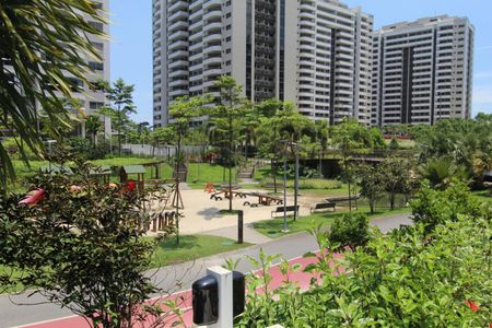 Apartamento à venda com 77m², 2 quartos e 1 vagaÁrea comum 