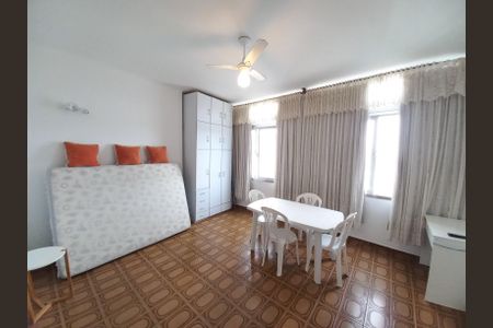 Quarto de apartamento para alugar com 1 quarto, 30m² em Centro, São Vicente