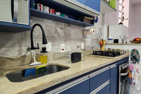 Apartamento à venda com 55m², 2 quartos e 1 vagaCozinha 