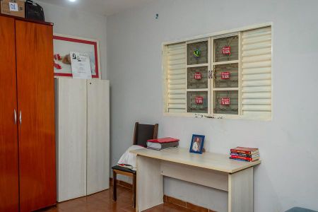 Casa para alugar com 110m², 2 quartos e 3 vagas Casa para alugar com 110m², 2 quartos e 3 vagasQuarto 1