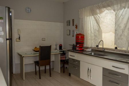 Casa para alugar com 110m², 2 quartos e 3 vagas Casa para alugar com 110m², 2 quartos e 3 vagasCozinha