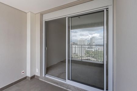 Apartamento à venda com 92m², 3 quartos e 2 vagas Apartamento à venda com 92m², 3 quartos e 2 vagasQuarto 1 - Varanda