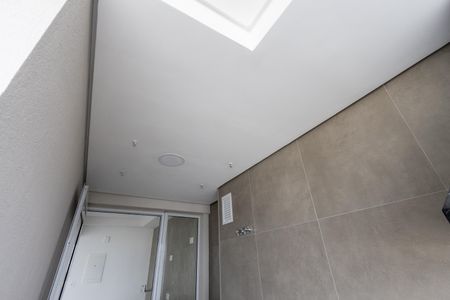 Apartamento à venda com 92m², 3 quartos e 2 vagas Apartamento à venda com 92m², 3 quartos e 2 vagasÁrea de Serviço