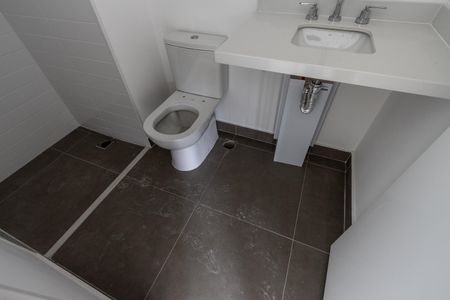 Apartamento à venda com 92m², 3 quartos e 2 vagas Apartamento à venda com 92m², 3 quartos e 2 vagasBanheiro do Corredor