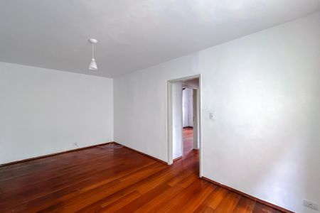 Casa para alugar com 2 quartos, 80m² em Vila Regente Feijó, São Paulo