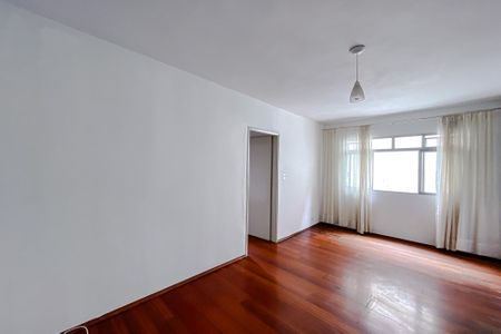 Casa para alugar com 2 quartos, 80m² em Vila Regente Feijó, São Paulo