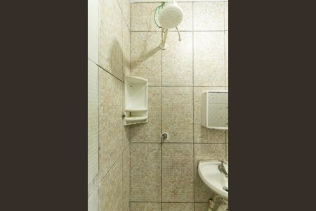 Banheiro de kitnet/studio para alugar com 1 quarto, 16m² em Vila Aricanduva, São Paulo