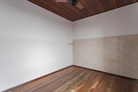 Quarto 2 de casa para alugar com 3 quartos, 130m² em Navegantes, Porto Alegre
