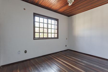 Quarto 1 de casa para alugar com 3 quartos, 130m² em Navegantes, Porto Alegre