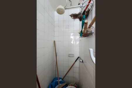 Apartamento para alugar com 123m², 3 quartos e 2 vagas Apartamento para alugar com 123m², 3 quartos e 2 vagasBanheiro de Serviço