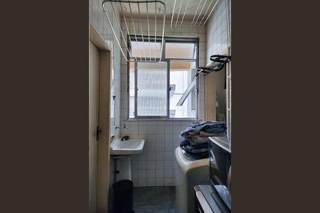 Apartamento para alugar com 123m², 3 quartos e 2 vagas Apartamento para alugar com 123m², 3 quartos e 2 vagasÁrea de Serviço