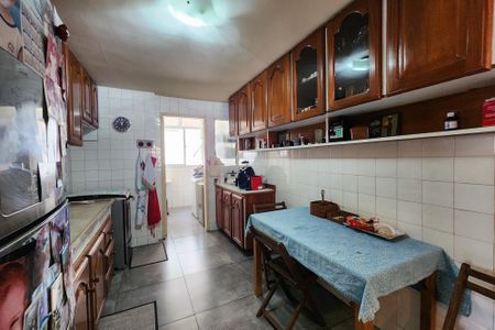 Apartamento para alugar com 123m², 3 quartos e 2 vagas Apartamento para alugar com 123m², 3 quartos e 2 vagasCozinha