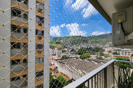 Apartamento para alugar com 123m², 3 quartos e 2 vagas Apartamento para alugar com 123m², 3 quartos e 2 vagasVista