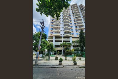 Apartamento para alugar com 123m², 3 quartos e 2 vagas Apartamento para alugar com 123m², 3 quartos e 2 vagasFachada do Condomínio