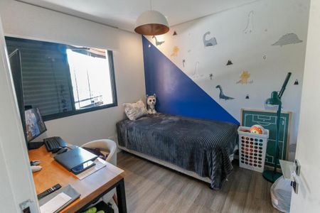 Apartamento à venda com 96m², 3 quartos e 2 vagasQuarto 2