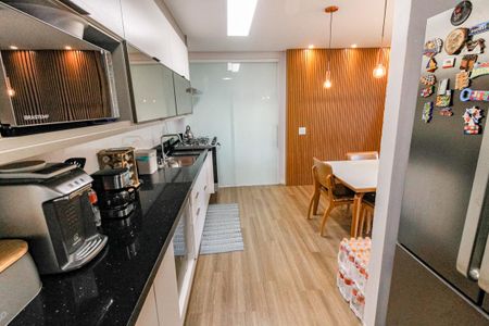 Apartamento à venda com 96m², 3 quartos e 2 vagasCozinha - Armários