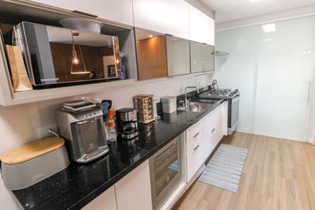 Apartamento à venda com 96m², 3 quartos e 2 vagasCozinha - Armários