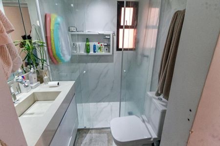 Apartamento à venda com 96m², 3 quartos e 2 vagasBanheiro da Suíte