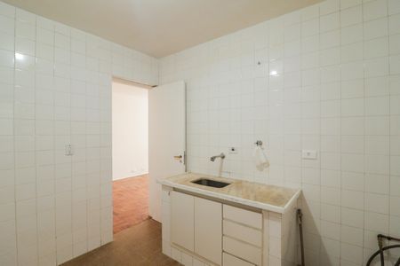 Apartamento à venda com 50m², 2 quartos e sem vaga Apartamento à venda com 50m², 2 quartos e sem vagaCozinha e Área de Serviço