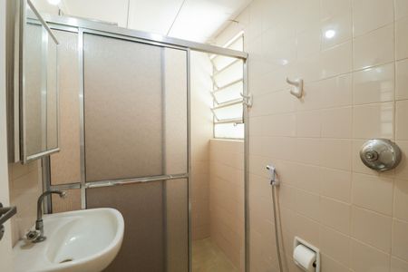 Apartamento à venda com 50m², 2 quartos e sem vaga Apartamento à venda com 50m², 2 quartos e sem vagaBanheiro