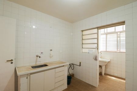 Apartamento à venda com 50m², 2 quartos e sem vaga Apartamento à venda com 50m², 2 quartos e sem vagaCozinha e Área de Serviço
