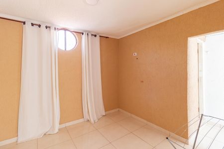 Casa à venda com 115m², 2 quartos e 2 vagasQuarto de serviço