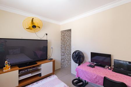 Casa à venda com 115m², 2 quartos e 2 vagasQuarto