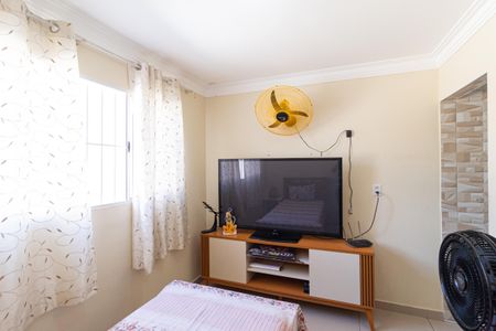 Casa à venda com 115m², 2 quartos e 2 vagasQuarto