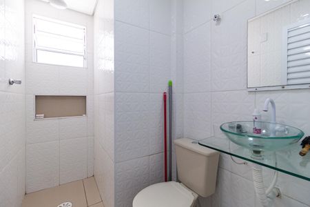 Casa à venda com 115m², 2 quartos e 2 vagasBanheiro
