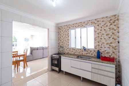 Casa à venda com 115m², 2 quartos e 2 vagasCozinha