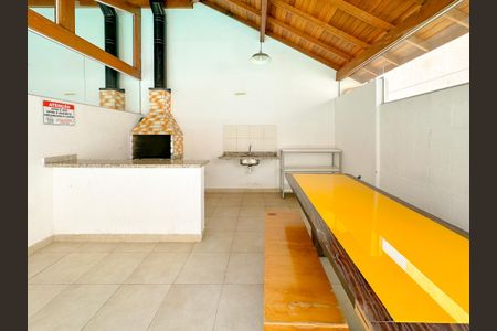 Apartamento para alugar com 56m², 2 quartos e 1 vagaÁrea comum - Salão de festas