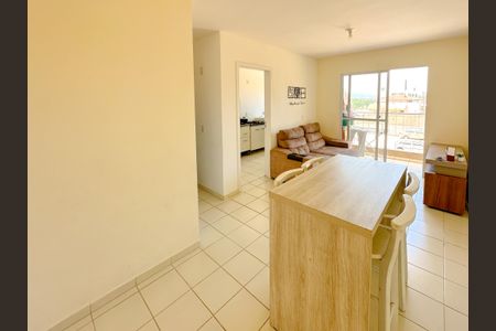 Sala de Jantar de apartamento para alugar com 2 quartos, 56m² em Serraria, São José