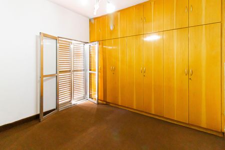 Casa à venda com 90m², 3 quartos e sem vaga Casa à venda com 90m², 3 quartos e sem vagaQuarto 3