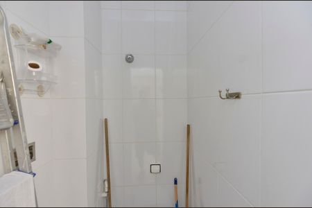 Apartamento para alugar com 89m², 2 quartos e 1 vaga Apartamento para alugar com 89m², 2 quartos e 1 vagaBanheiro de Serviço