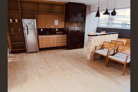 Apartamento à venda com 33m², 2 quartos e sem vaga Apartamento à venda com 33m², 2 quartos e sem vagaÁrea comum