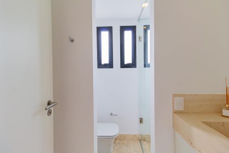 Apartamento à venda com 600m², 6 quartos e 7 vagasBanheiro