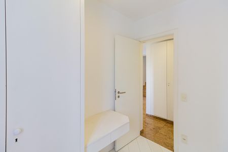Apartamento à venda com 600m², 6 quartos e 7 vagasQuarto de Serviço 2