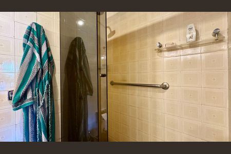 Apartamento à venda com 113m², 2 quartos e 1 vagaBanheiro