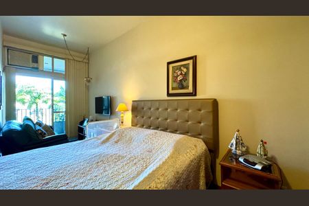 Apartamento à venda com 113m², 2 quartos e 1 vagaQuarto