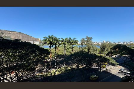 Apartamento à venda com 113m², 2 quartos e 1 vagaVaranda