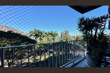 Apartamento à venda com 113m², 2 quartos e 1 vagaVaranda