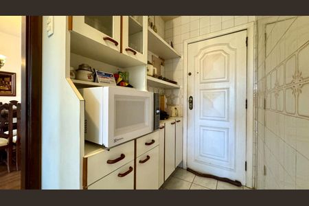 Apartamento à venda com 113m², 2 quartos e 1 vagaCozinha