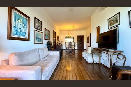 Apartamento à venda com 113m², 2 quartos e 1 vagaSala